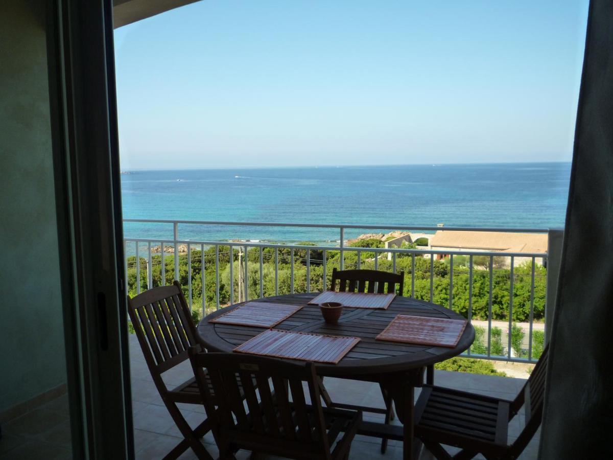 Appartement Pied Dans L Eau Et Vue Mer Magnifique Sartène Exteriér fotografie